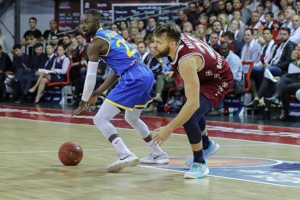 这起事件也 这起事件也