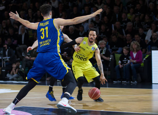 他在球队的 他在球队的