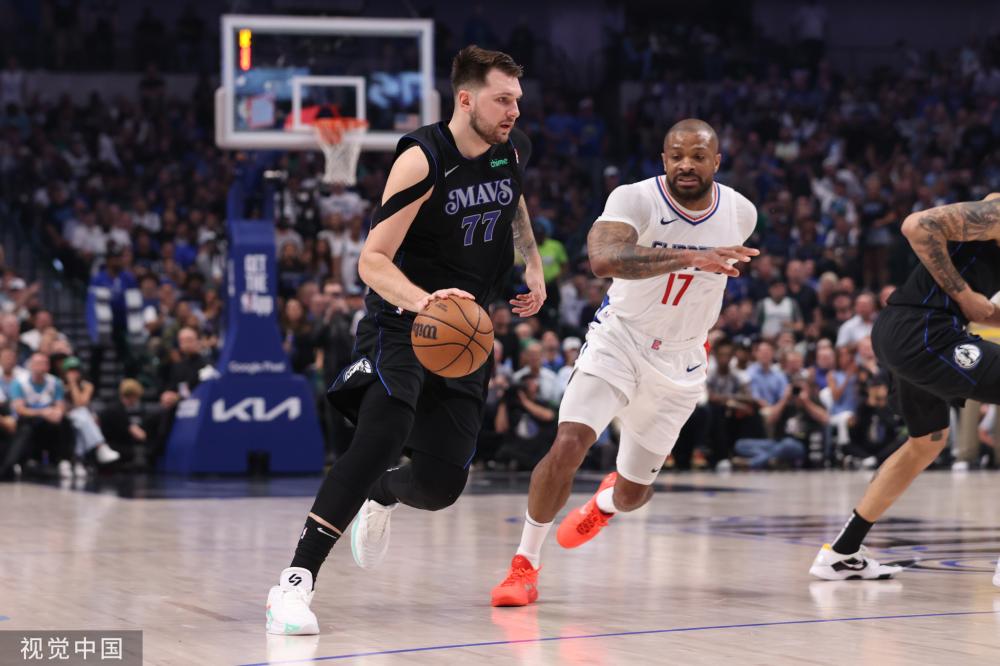 在赛场上取 在赛场上取