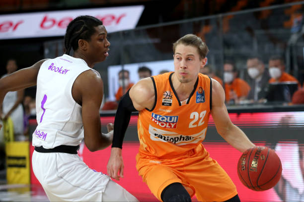 手的反击 手的反击